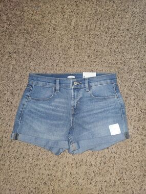 NWT Old Navy Mid-Rise Cuffed Denim Shorts Medium Wash Size 2